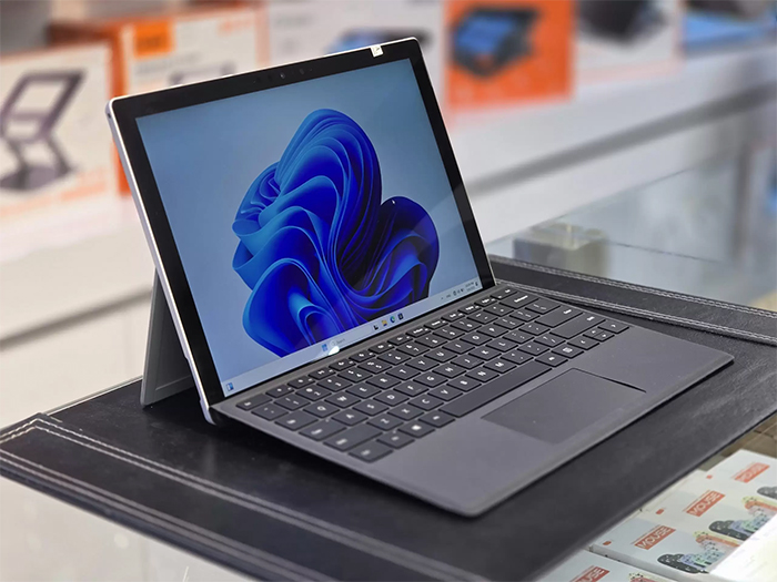 بررسی سرفیس پرو 7 با پردازنده Core i5